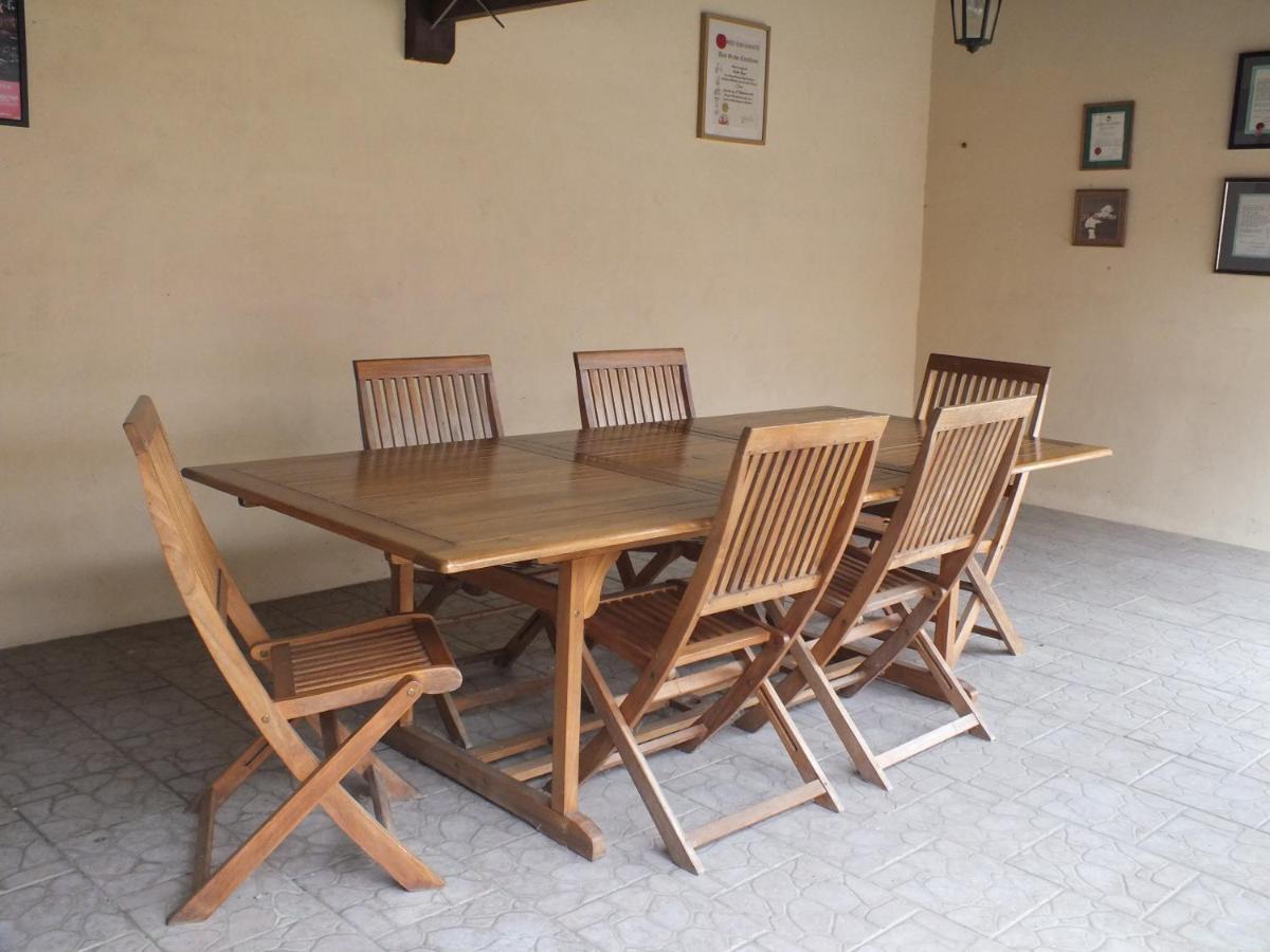 Country B&B Saint-Pierre-d'Eyraud ภายนอก รูปภาพ